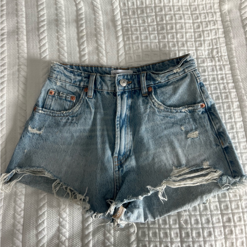 Zara Jean Shorts Never Worn